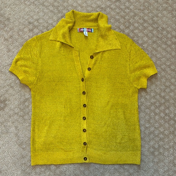Urban Outfitters Chartreuse Terry Cloth Shortsleeve Button Up Top Medium - Picture 2 of 8
